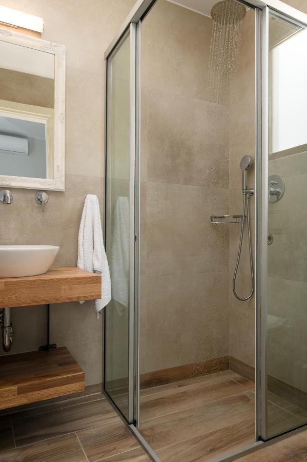 Diamond Dream III Apartment Kalamaki  Bagian luar foto