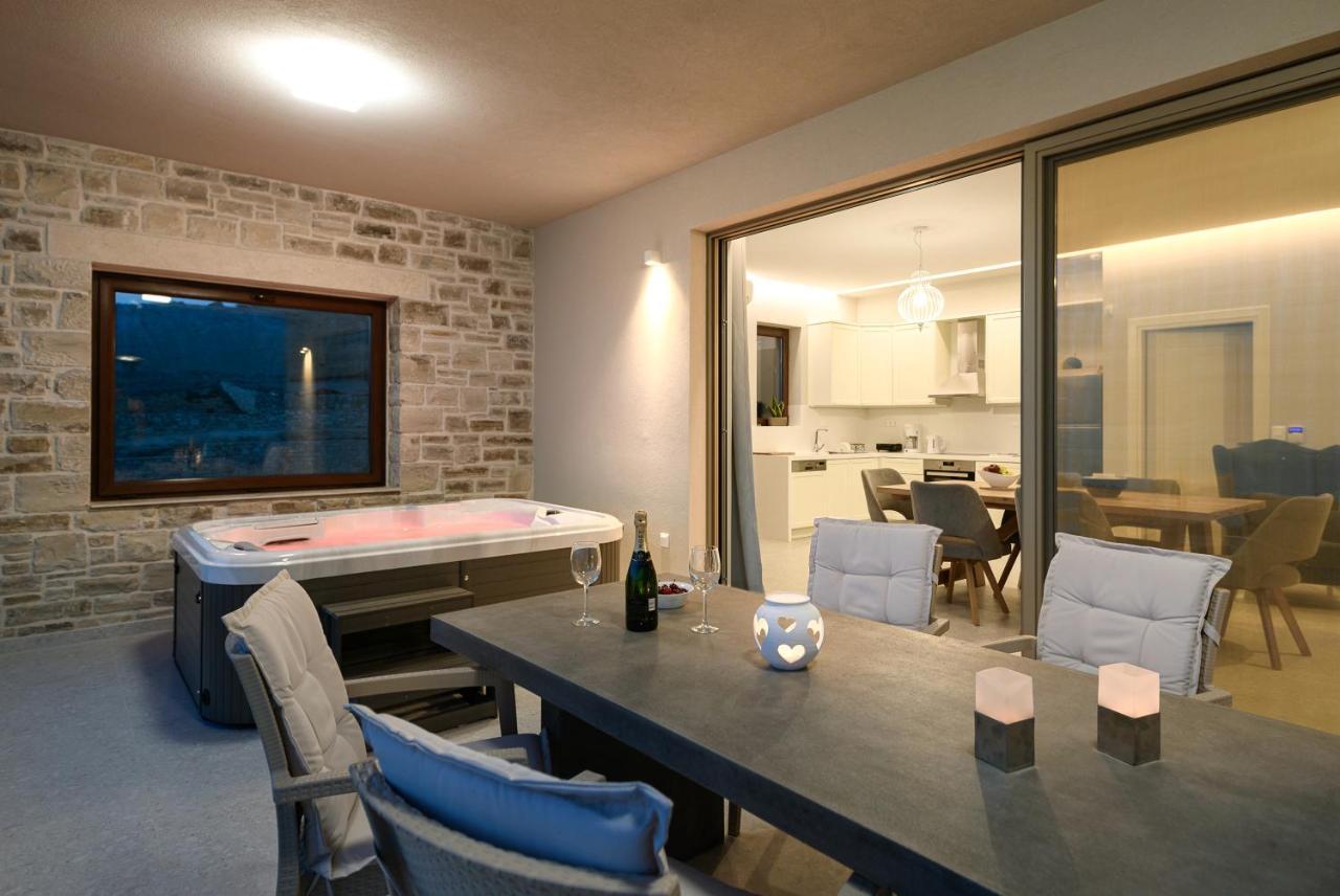 Diamond Dream III Apartment Kalamaki  Bagian luar foto